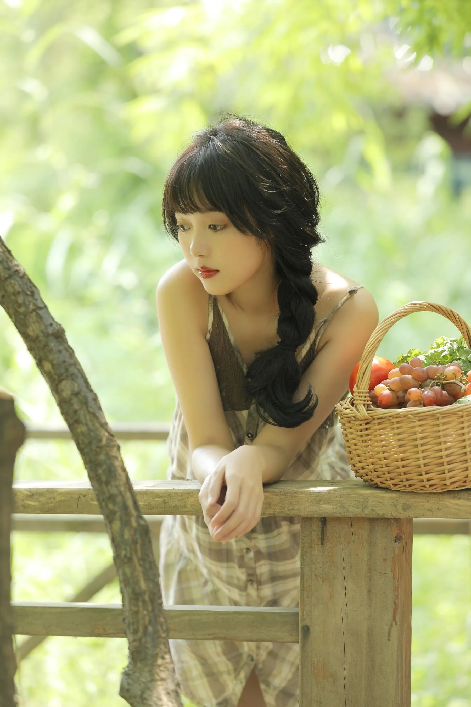 [YITUYU艺图语]2022.09.22 小夏日 小薇人儿 [34P]插图4